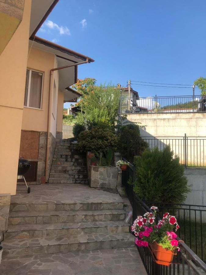 Villa Irina Kurdzhali Luaran gambar